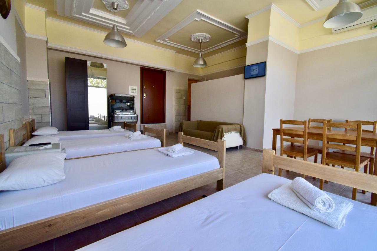 Comfort Room Салоніки Екстер'єр фото