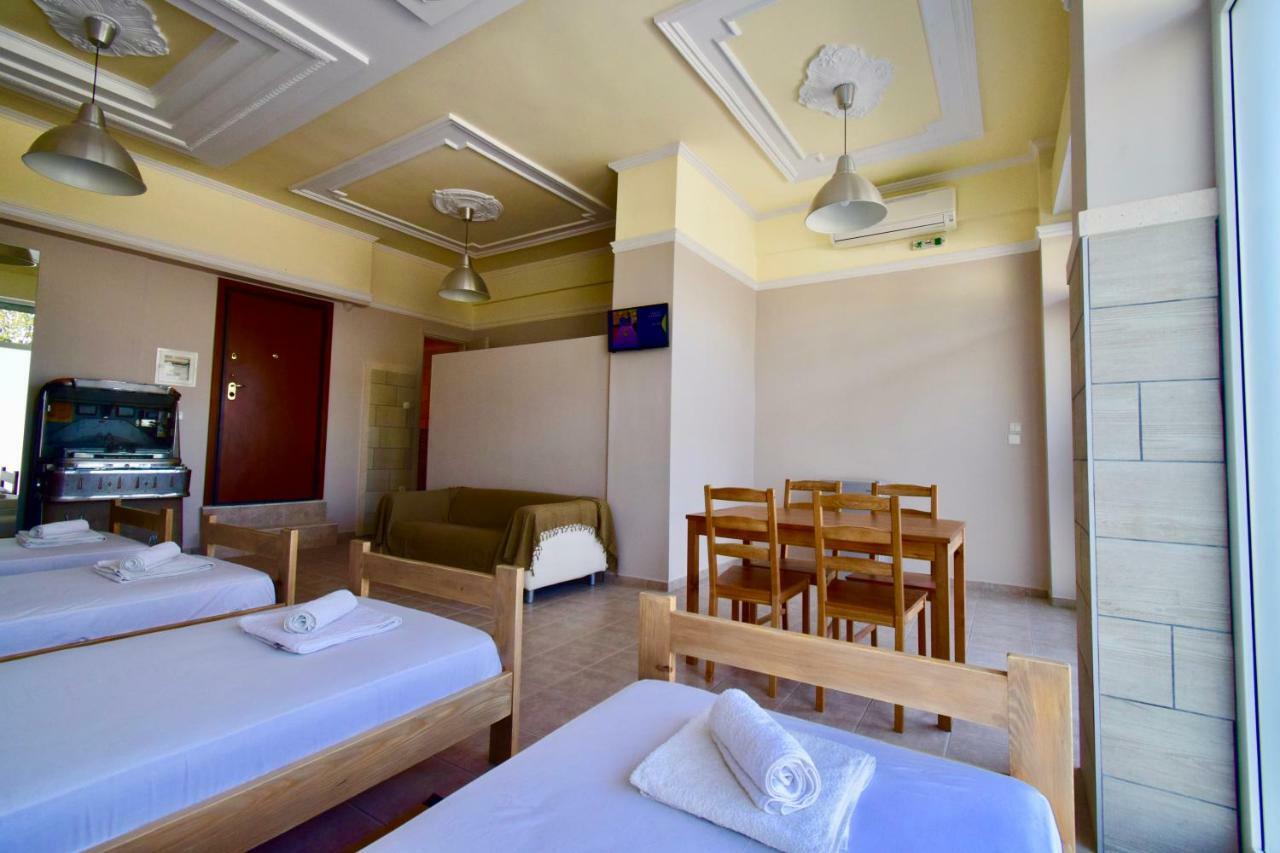 Comfort Room Салоніки Екстер'єр фото